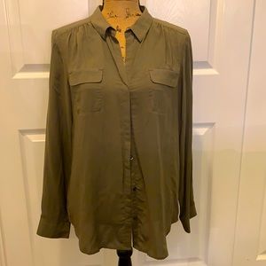 Long sleeved LOFT button up shirt